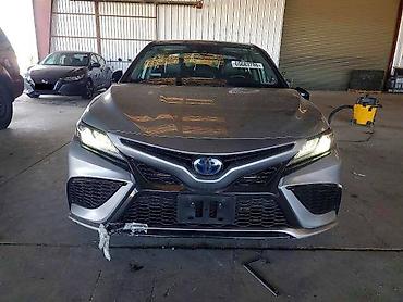 corolla 2022: Toyota Camry: 2023 г. — 1