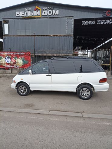 Toyota: Toyota Previa: 1993 г., 2.4 л, Механика, Бензин, Минивэн — 6