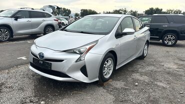 runx alex: Toyota Prius: 2018 г., 1.8 л, Вариатор, Гибрид, Хетчбек