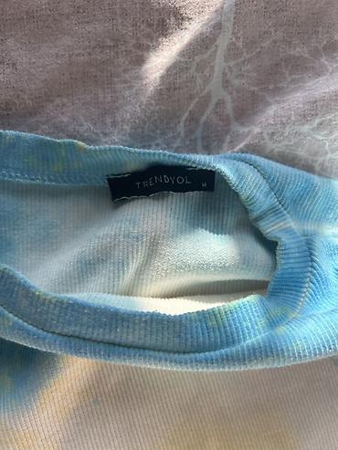 sortlar: Trendyol qadın t‑şörtü – M ölçü - Material: elastik, nazik — 1