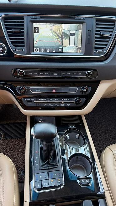 Kia: Kia Carnival: 2018 г., 2.2 л, Автомат, Дизель, Минивэн — 13