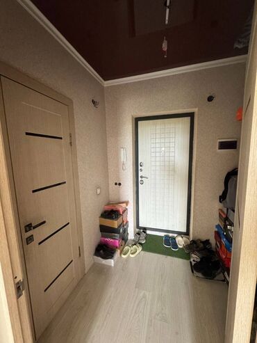 снять квартиру без риэлтора: Срочная продажа! 1-комнатная квартира — 35 м²  🏠 Локация: район