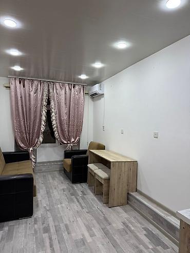 Uzunmüddətli kirayə mənzillər: ⸻ Nəsimi rayonu, Nəsimi metrosuna 15 dəqiqə piyada məsafədə Zərifə — 4