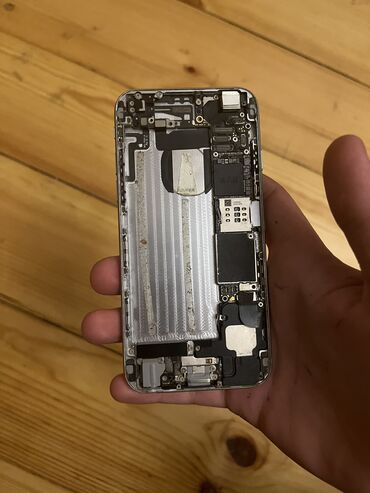 samsung a10 telefon: IPhone 6, 32 GB, Gümüşü, Zəmanət