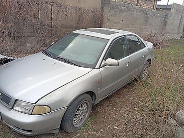 Audi: Audi A4: 1995 г., Седан — 15