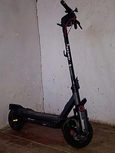 scooter samokatlar: Segway Ninebot elektrik skuter Xüsusiyyətlər: - Güclü ön və arxa — 3