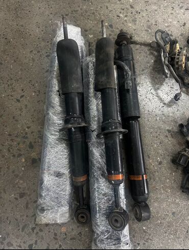 Амортизаторы, пневмобаллоны: Задний амортизатор, Передний амортизатор, Комплект амортизаторов Lexus 2001 г., Б/у, Оригинал, ОАЭ — 13