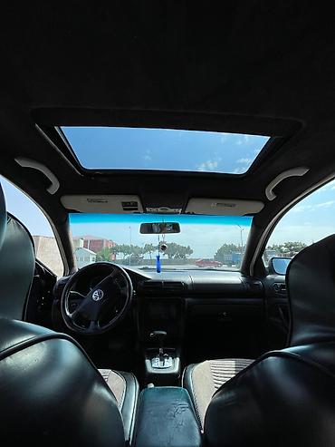 sukanlar: Volkswagen sedan – salon detalları - Geniş və rahat salon, ön və arxa — 1