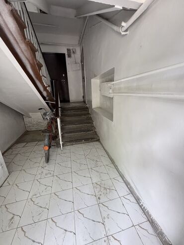 квартира в аренду в оше: 2 комнаты, 44 м², Хрущевка, 1 этаж, Косметический ремонт