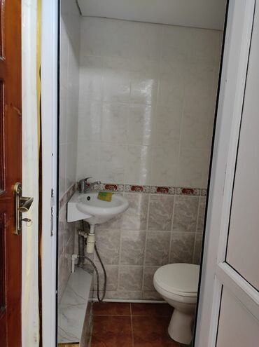 Долгосрочная аренда домов: 80 м², 3 комнаты, Бронированные двери, Евроремонт, Забор, огорожен — 9