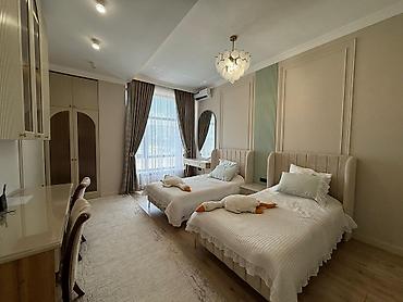 Продажа квартир: 4 комнаты, 183 м², Элитка, 4 этаж, Дизайнерский ремонт — 11