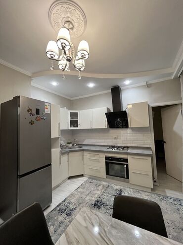 квартира с панорамными окнами: 2 комнаты, 77 м², Элитка, 8 этаж, Евроремонт