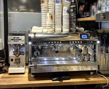 запчасти для кофемашин delonghi: Кофеварка, кофемашина, Б/у