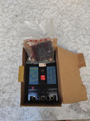 electron saat: Mitsubishi Electric Elektrik avtomat, 3 faza, 600 Vt — 3