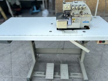 японская швейная машинка: Швейная машина Bernina, Оверлок, Автомат