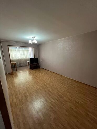 1 комната, Агентство недвижимости, Без подселения, С мебелью частично