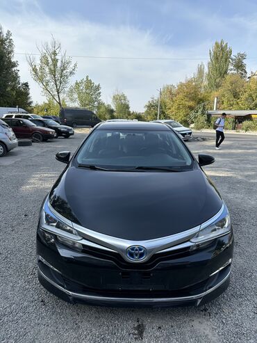 рассрочкага машина берем: Toyota Corolla: 2019 г., 1.8 л, Автомат, Гибрид