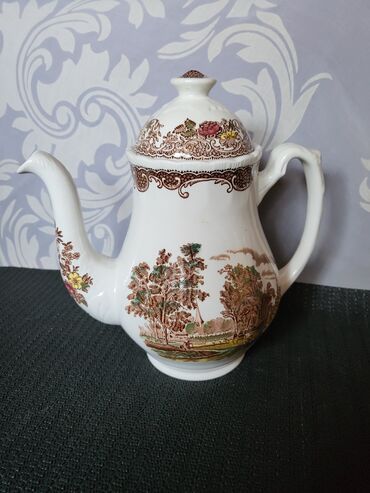 Čajnici: Bokal engleski Royal Rudor Ware iz 70ih. Bokal rucno graviran pa na lalafo.rs — 3 Čajnici: Bokal engleski Royal Rudor Ware iz 70ih. Bokal rucno graviran pa — 3