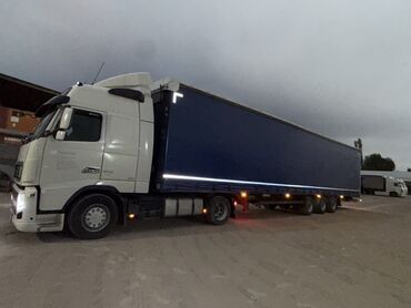 продаю связи с переездом: Тягач, Volvo, 2013 г., Тентованный