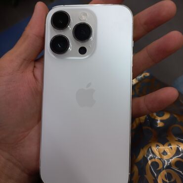 Apple iPhone: IPhone 14 Pro, Б/у, 128 ГБ, Белый, 86 %