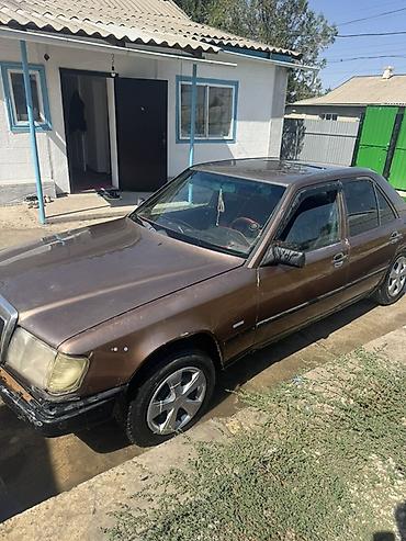 ади 80: Mercedes-Benz W124: 1988 г., 2.3 л, Седан — 4