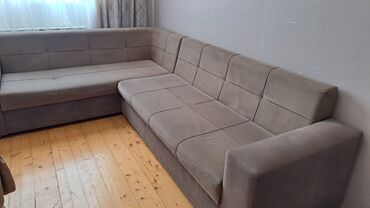Künc divan, Parça
