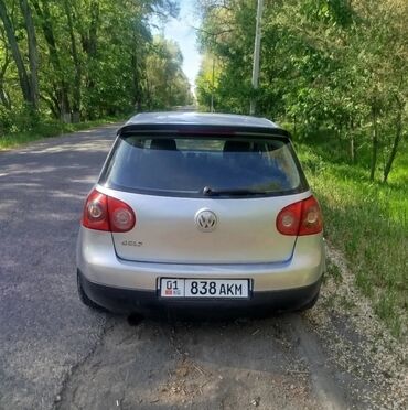 Volkswagen: Volkswagen Golf: 2004 г., 1.4 л, Механика, Бензин, Хэтчбэк