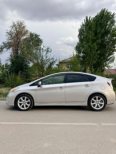 полицейские: Toyota Prius: 2013 г., 1.8 л, Автомат, Гибрид, Хэтчбэк — 4