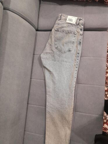 самые лучшие свадебные платья: Эркектердин жынсысы, XL (EU 42), Zara, Колдонулган, түсү - Көк