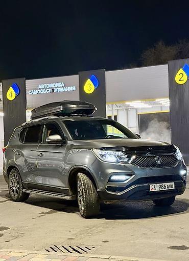 rex: Прокат Rexton G4 корейский внедорожник 4х4, 2018 года выпуска, объем — 1