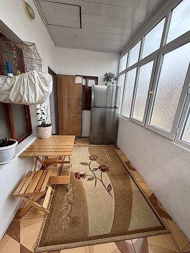Mənzillər: Bakı, Əhmədli, 7 otaqlı, Köhnə tikili, m. Əhmədli, 1500 kv. m — 7