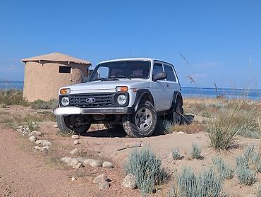 авто товары: ВАЗ (ЛАДА) 4x4 Нива: 1998 г., 1.7 л, Механика, Бензин, Внедорожник — 6