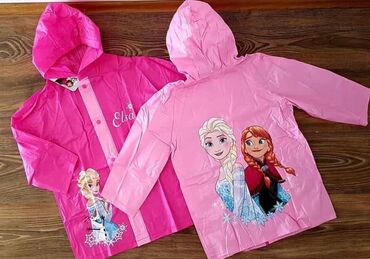 Ostale dečije stvari: EXTRA CENA…POSLEDNJE VELICINE KABANICA 800din za velicinu pitati 9 — 9