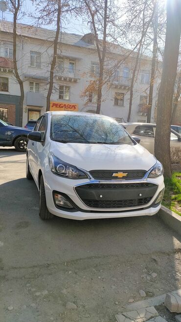 Chevrolet: Chevrolet Spark: 2020 г., 1 л, Автомат, Бензин, Хэтчбэк