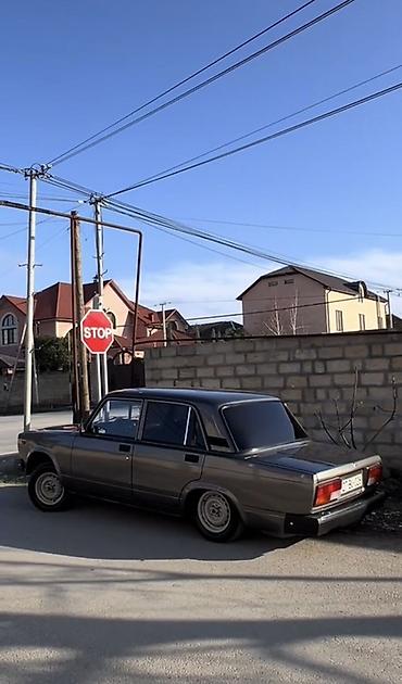motoblok kreditle satışı: VAZ 2107 sedan - Korpus: 4 qapılı klassik sedan, boz/metallik rəng — 3
