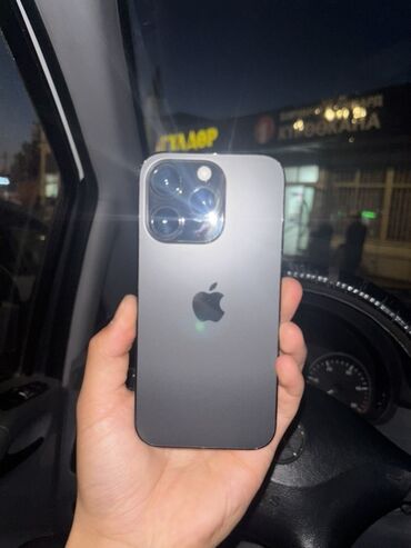 Apple iPhone: IPhone 14 Pro, Колдонулган, 128 ГБ, Space Gray, Заряддоочу түзүлүш, Коргоочу айнек, Кабель, 84 %