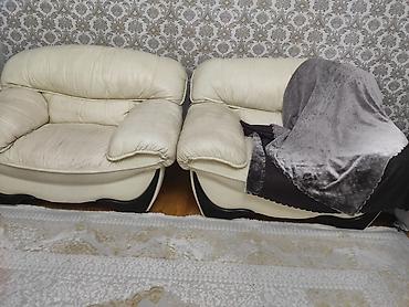 az işlənmiş divanlar: İşlənmiş, Klassik divan, 2 kreslo — 1