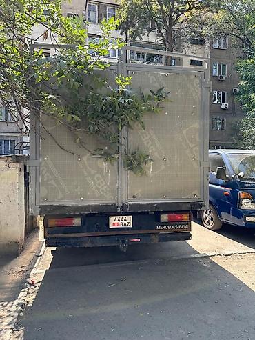 зерколо спринтер: Грузовой фургон Mercedes‑Benz 611D - Тип: малотоннажный — 1