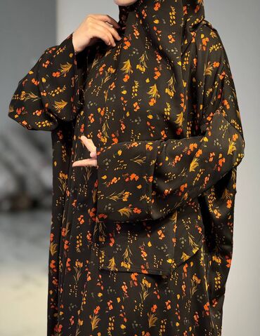 Повседневные платья: Абая с хиджабом из мягкой струящейся ткани с благородным сатиновым — 19