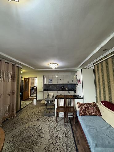 Продажа коттеджей и домов: Продается добротный дом Район: Старый толчок ул.Чагай 111 (300 метров — 7