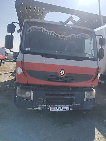 камаз ступитса: Тягач, Renault, 2010 г., Трал — 1