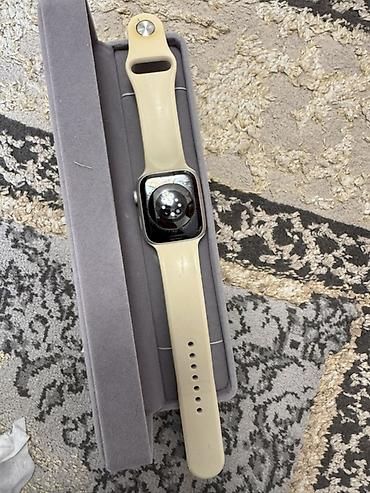 Apple Watch: Apple Watch на экране защитное стекло (7серия/45 мм), корпус из — 3