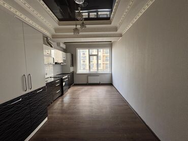 купить квартиру в центре бишкека: 3 комнаты, 107 м², Элитка, 3 этаж
