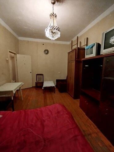 домик аз говсаны: KİRAYE menzil 1otag 5/5 mertebesi
Yalnız ailəye
