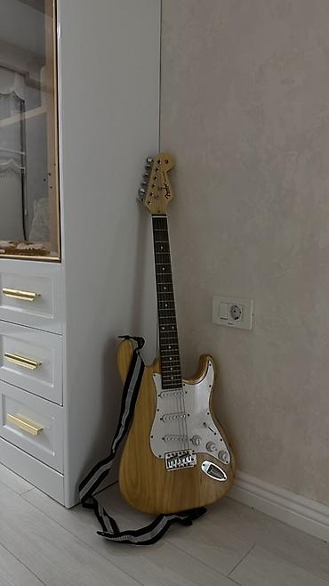 marshall kalonka: Təzədir gitar və kalonkası 800 alınıb işlədilməyib. Elektrik gitara — 1
