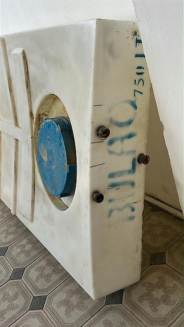2 ci el konteyner: Işlənmiş 750 litrlikdir. Buraxan yeri yoxdur. İstesez catdırılmad — 2