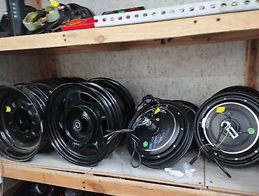 Мотозапчасти и аксессуары: Запчасти и аксессуары для скутеров/мопедов/мотоциклов В наличии — 10