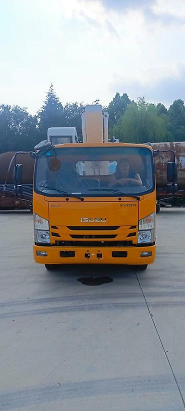 фургоны категории б: ISUZU baza şassisi üzərində quraşdırılmış hidravlik səbətli — 4