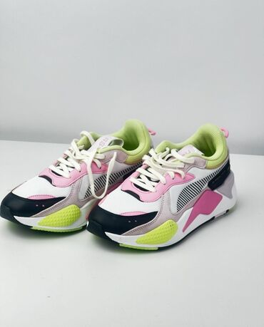 пума puma: Продаю 1)кросовки Puma( оригинал ) 36 р Цена 5500с 2} кросовки