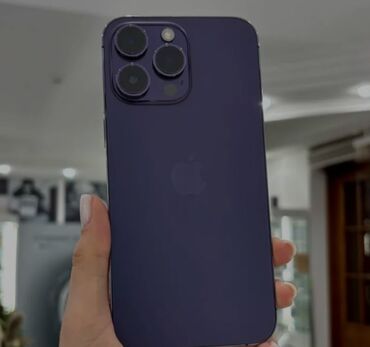 купить телефон айфон 14: IPhone 14 Pro, Б/у, 128 ГБ, Deep Purple, Чехол, 86 %